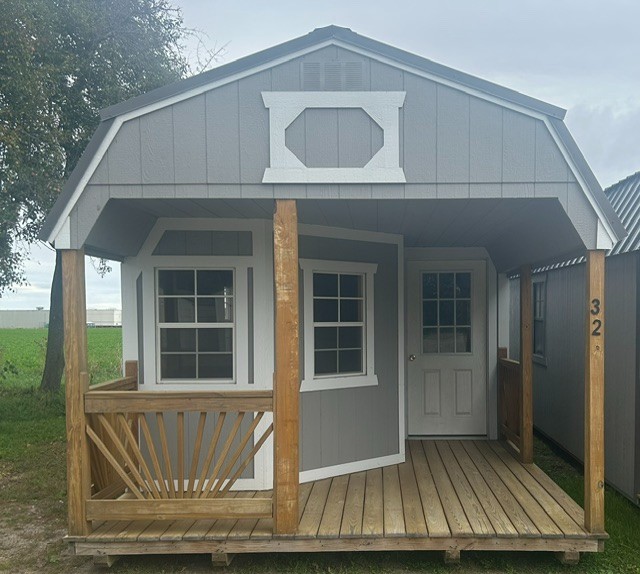 Lofted Barn Deluxe Playhouse - 12x28